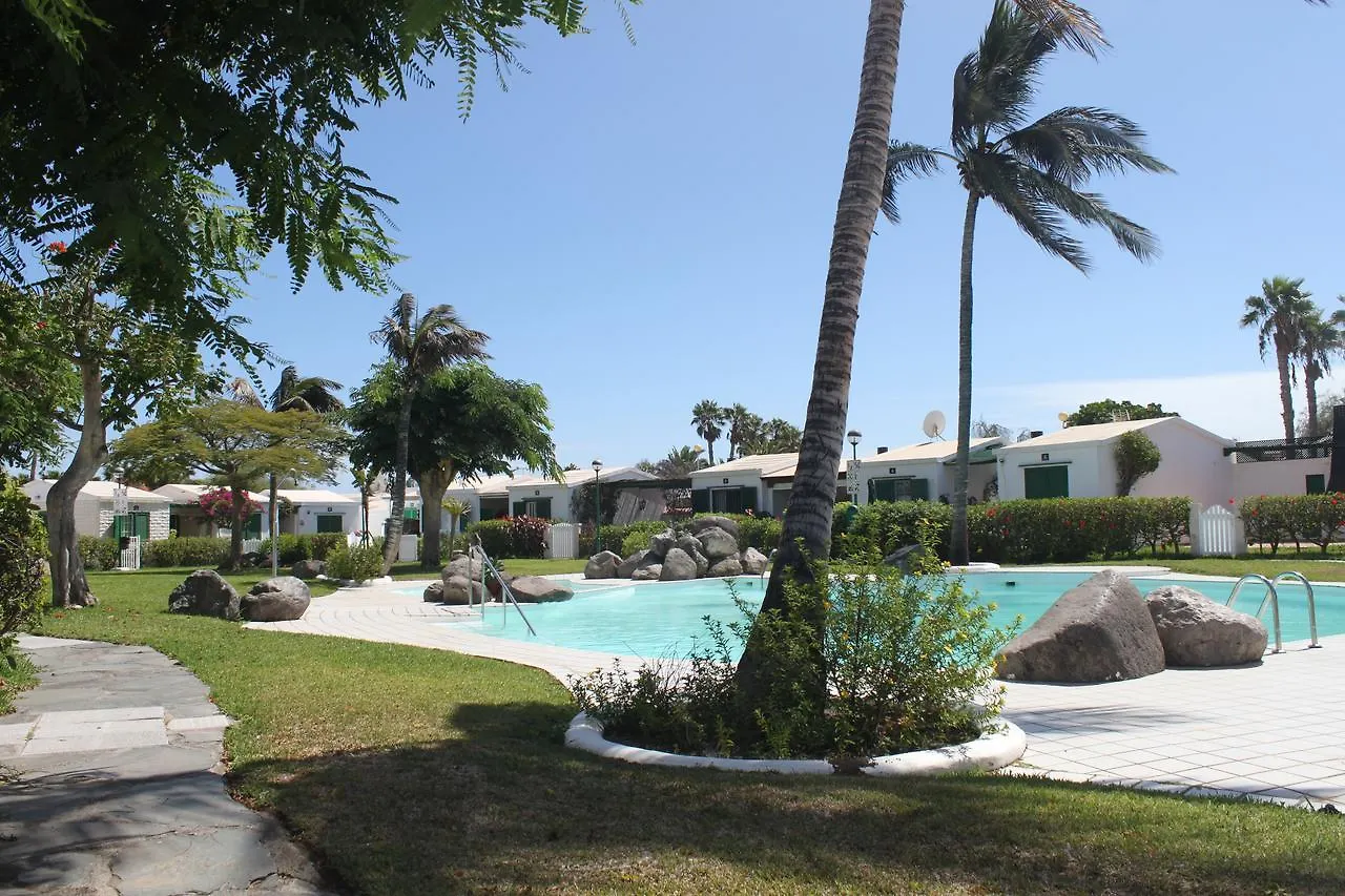 Casa De 5 Dormitorios Y 2 Terrazas 마스팔로마스 0*,